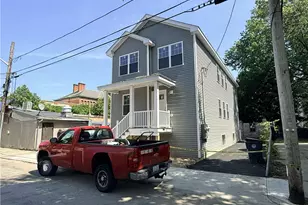 8 Payton St, Providence, RI 02905 - Photo 2