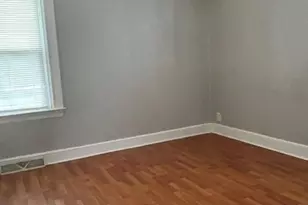 1821 Cranston St, Cranston, RI 02920 - Photo 10