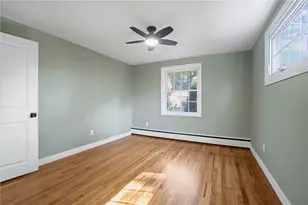 61 Cactus St, Warwick, RI 02886 - Photo 14