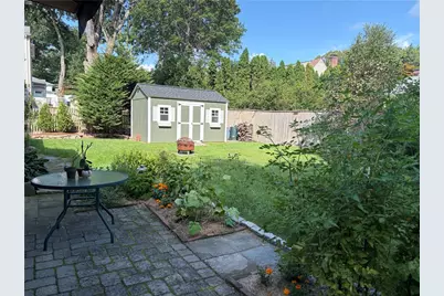 10 Cherry Lane, Barrington, RI 02806 - Photo 4
