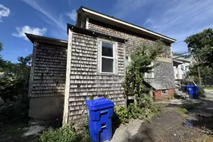 397 Metacom Ave, Warren, RI 02885 - Photo 4
