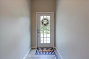 1421 Douglas Ave, North Providence, RI 02904 - Photo 4