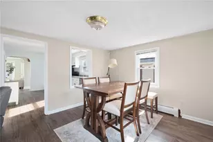 135 Sandringham Ave, Providence, RI 02908 - Photo 18