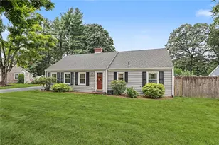 25 Tingley Dr, Cumberland, RI 02864 - Photo 4