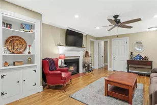 25 Tingley Dr, Cumberland, RI 02864 - Photo 8