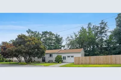 23 Woodcrest Drive, Johnston, RI 02919 - Photo 2