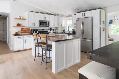 23 Woodcrest Drive, Johnston, RI 02919 - Photo 6