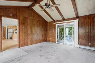 51 Argonne St, Johnston, RI 02919 - Photo 2