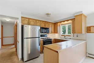 51 Argonne St, Johnston, RI 02919 - Photo 8