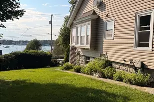 1536 Main Rd, Tiverton, RI 02878 - Photo 18