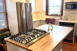 1536 Main Rd, Tiverton, RI 02878 - Photo 10
