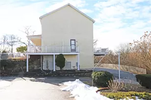 359 Main Rd, Tiverton, RI 02878 - Photo 4
