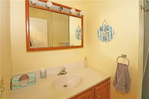 359 Main Rd, Tiverton, RI 02878 - Photo 22