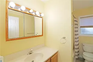 359 Main Rd, Tiverton, RI 02878 - Photo 36