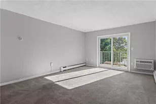 752 Quaker Ln, Warwick, RI 02818 - Photo 10
