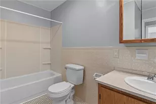 752 Quaker Ln, Warwick, RI 02818 - Photo 24