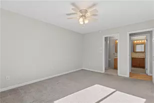 752 Quaker Ln, Warwick, RI 02818 - Photo 26
