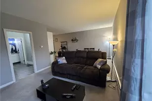 94 Cowesett Ave, West Warwick, RI 02893 - Photo 8