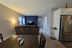 94 Cowesett Ave, West Warwick, RI 02893 - Photo 6