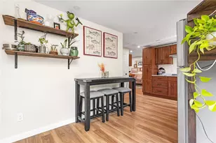 8 Bratt Ln, West Warwick, RI 02893 - Photo 10