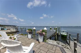 105 Charlotte Dr, Warwick, RI 02818 - Photo 8