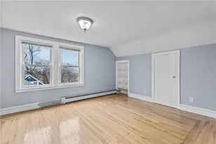9 Country Pkwy, North Providence, RI 02911 - Photo 30