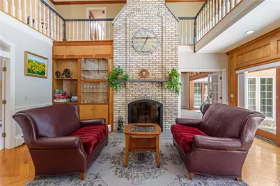 7 Kings Row, Cumberland, RI 02864 - Photo 10