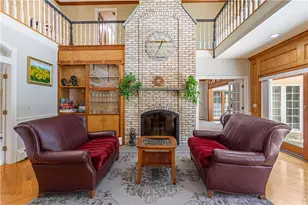 7 Kings Row, Cumberland, RI 02864 - Photo 10