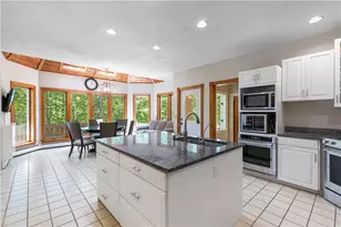 7 Kings Row, Cumberland, RI 02864 - Photo 28