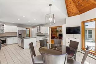 7 Kings Row, Cumberland, RI 02864 - Photo 26