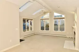 55 Vinton Ave, Cranston, RI 02920 - Photo 8