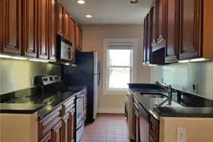 3 Bayview Ave, Bristol, RI 02809 - Photo 16