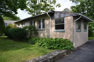 14 S Atlantic Ave, Warwick, RI 02888 - Photo 4