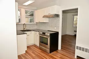 14 S Atlantic Ave, Warwick, RI 02888 - Photo 10