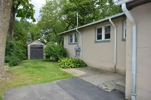 14 S Atlantic Ave, Warwick, RI 02888 - Photo 2