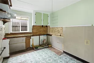 62 Leading St, Johnston, RI 02919 - Photo 26