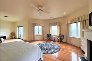 15 Hammersmith Rd, Newport, RI 02840 - Photo 14