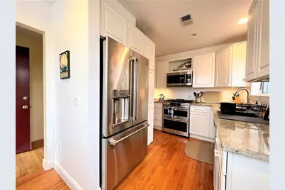 15 Hammersmith Road #16A, Newport, RI 02840 - Photo 4