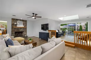 210 Wildflower Dr, Cranston, RI 02921 - Photo 28