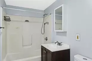 193 Arnold St, Woonsocket, RI 02895 - Photo 16