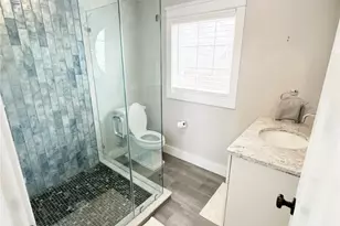 21 Warren Ave, Middletown, RI 02842 - Photo 12