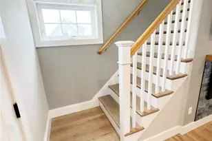 21 Warren Ave, Middletown, RI 02842 - Photo 10