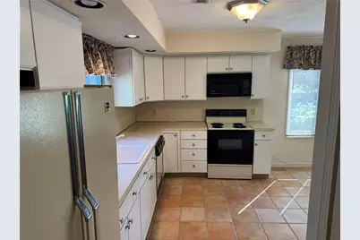 66 Nipmuc Trail #F, North Providence, RI 02904 - Photo 4