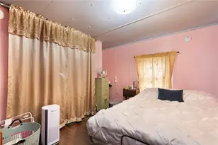 719 Forest Prk, Middletown, RI 02842 - Photo 12