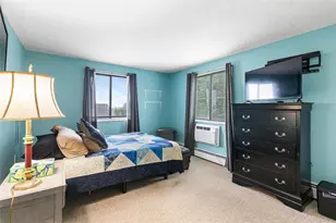66 Girard Ave, Newport, RI 02840 - Photo 34