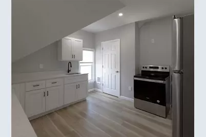 65 Hendrick Street #3, Providence, RI 02908 - Photo 2