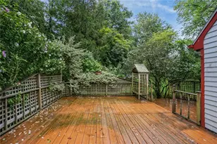 57 Bancroft Dr, Portsmouth, RI 02871 - Photo 10