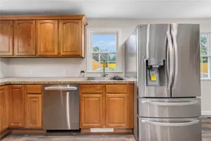33 Holden St, Coventry, RI 02816 - Photo 10
