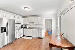 481 Oliphant Ln, Middletown, RI 02842 - Photo 14