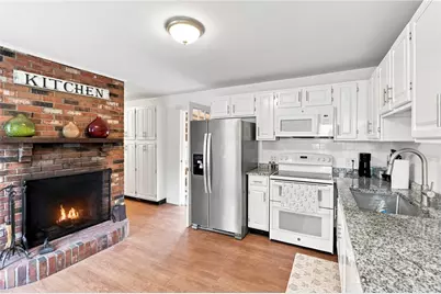 481 Oliphant Lane, Middletown, RI 02842 - Photo 12